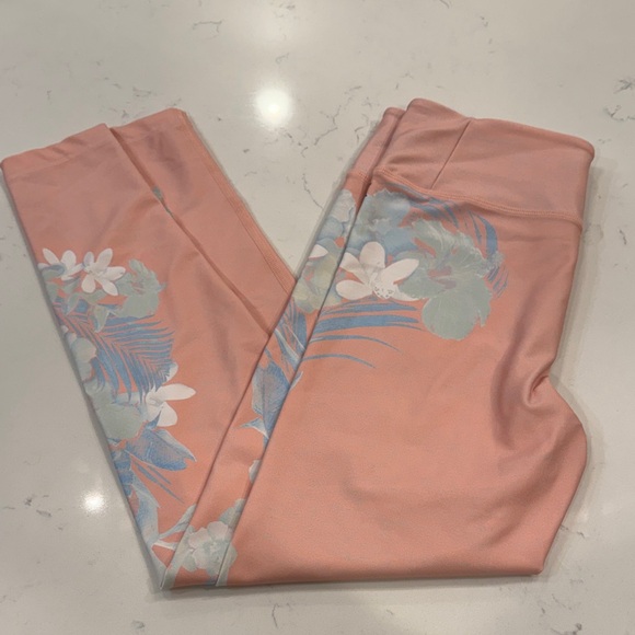 Hurley Pants - Hurley Peach Leggings with UPF 50+